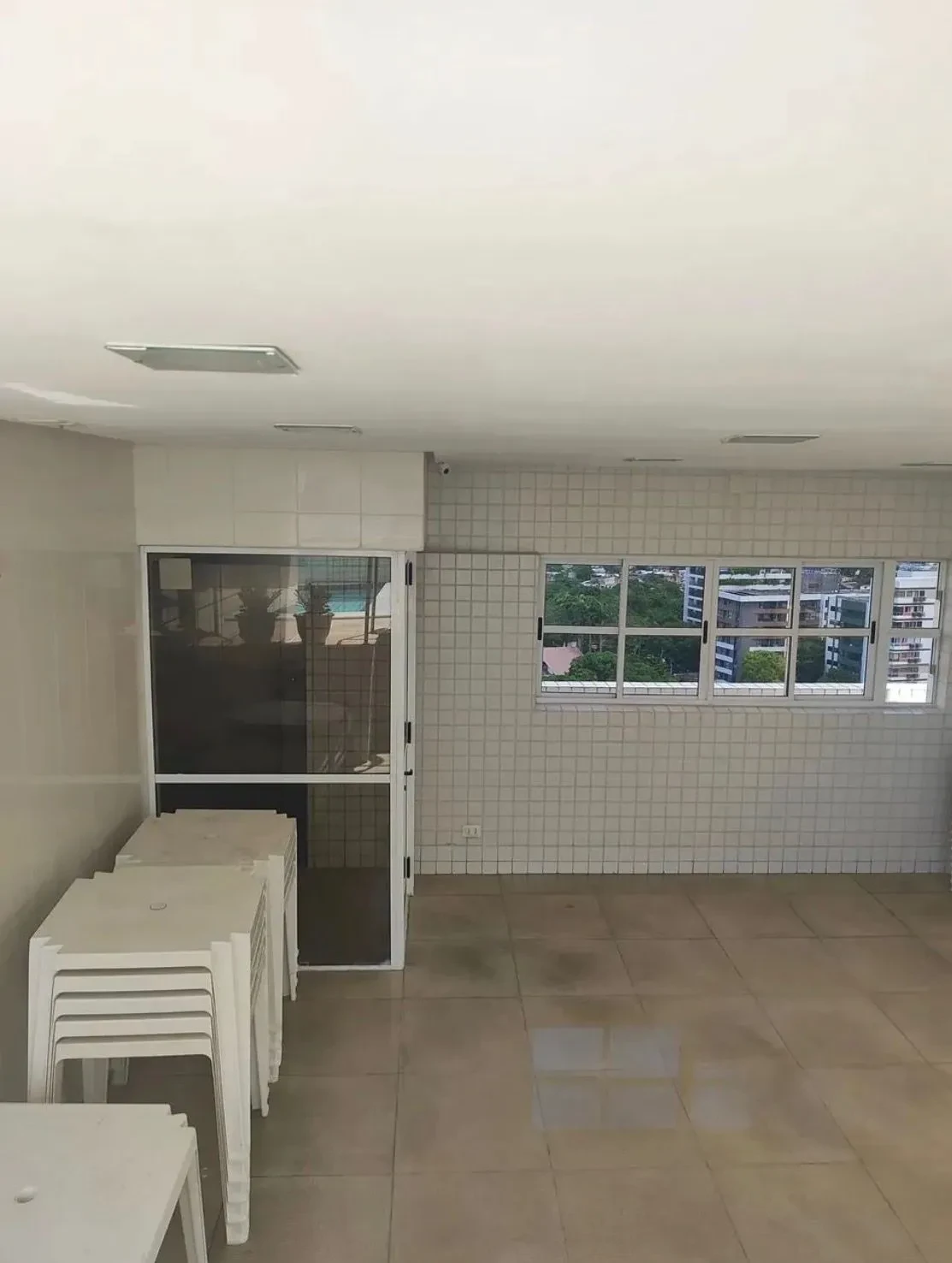 Imagem Flat com 1 Quarto à Venda, 43 m² em Casa Forte - Recife