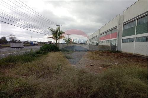 Imagem Galpão para Alugar, 500 m²em Centro - São José dos Campos