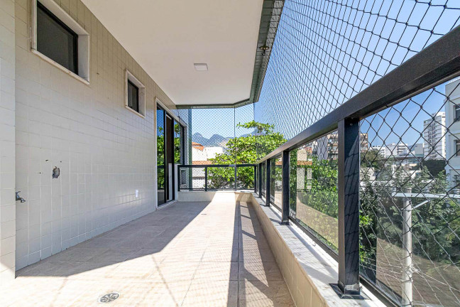 Apartamento com 2 Quartos à Venda,  em Andaraí - Rio de Janeiro