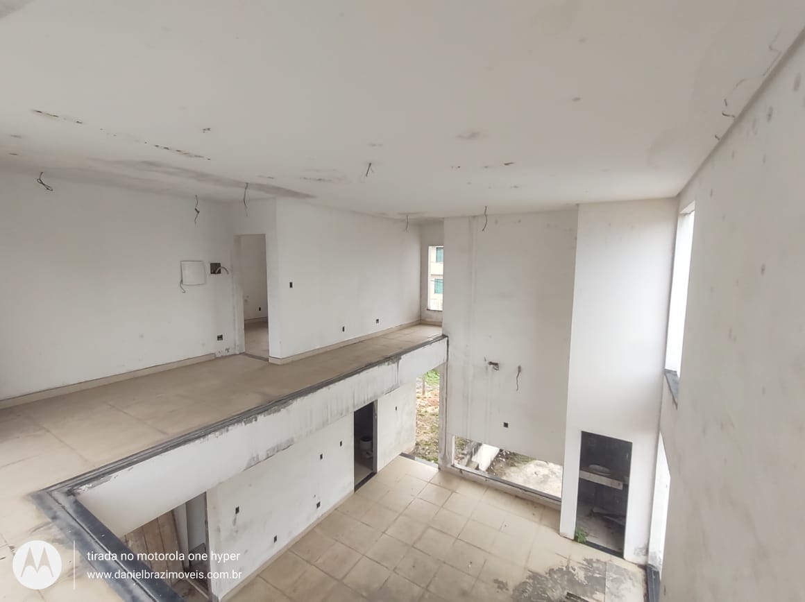 Foto do imóvel: Casa de Condomínio com 4 Quartos à Venda, 500 m² em Ponta Negra - Manaus