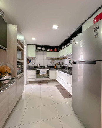 Imagem Apartamento com 4 Quartos à Venda, 193 m² em Calhau - São Luís
