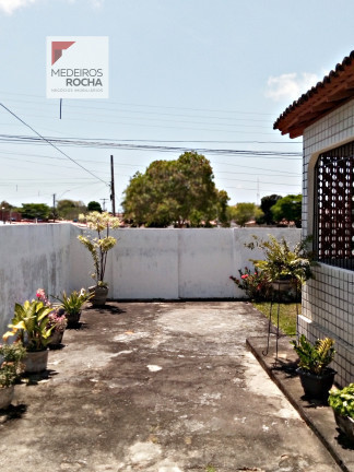 Casa com 3 Quartos à Venda,  em Pitimbu - Natal