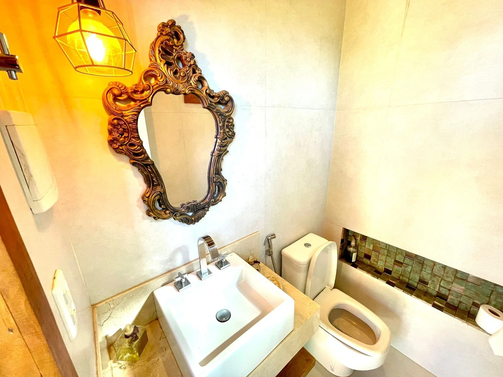 Imagem Casa de Condomínio com 4 Quartos para Alugar, 250 m² em Jardins Munique - Goiânia