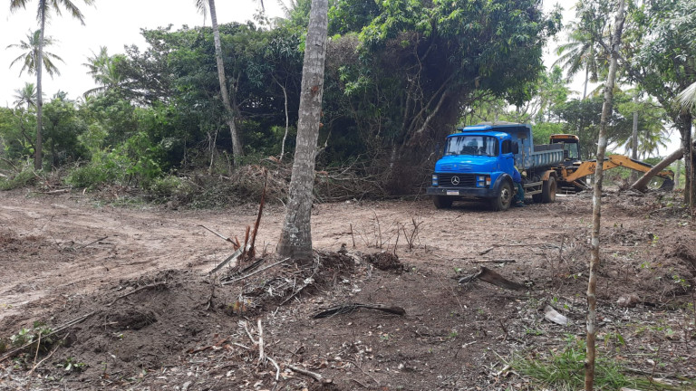 Imagem Terreno à Venda, 300 m²em Barra do Jacuípe - Camaçari