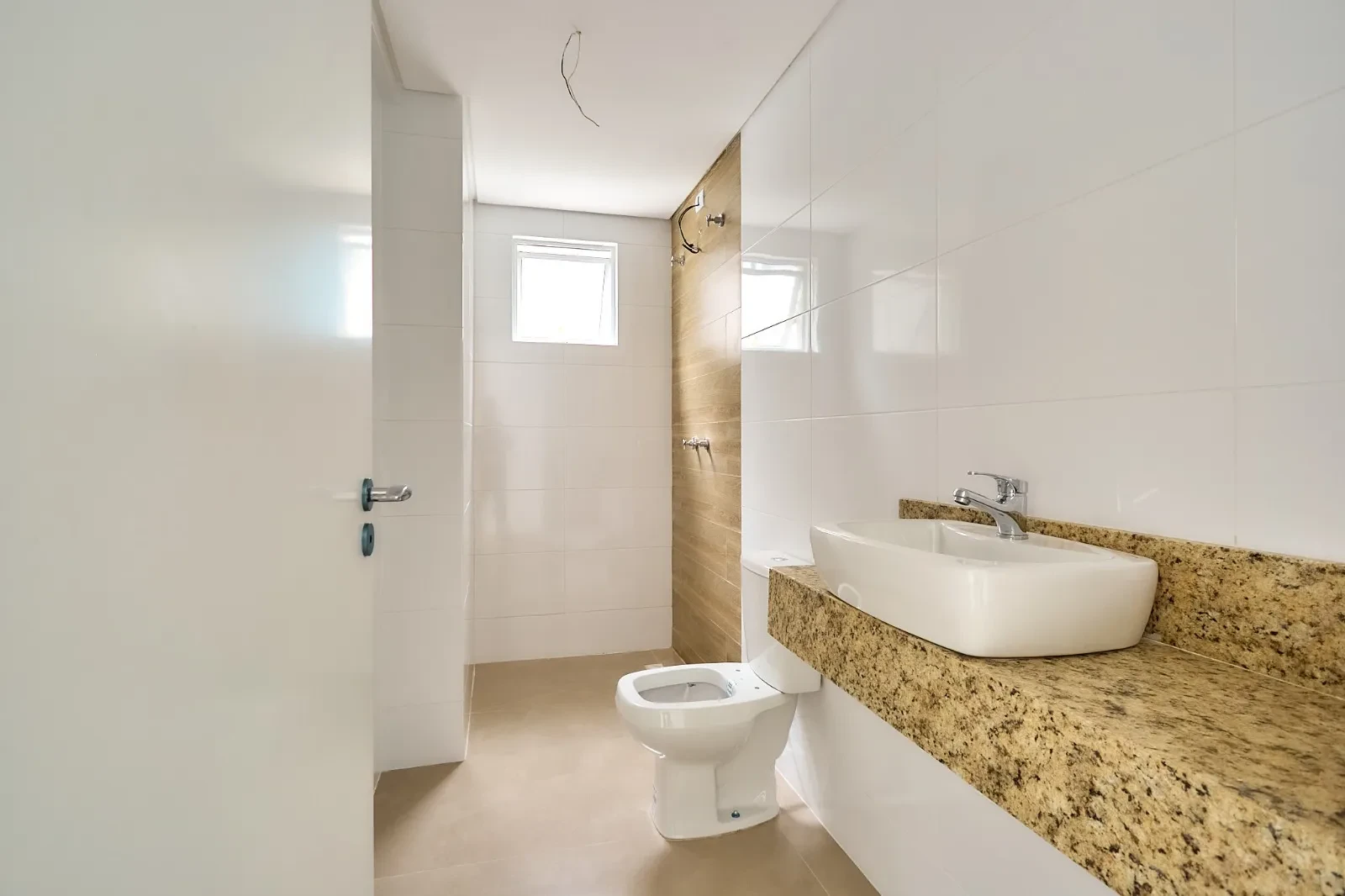 Foto do imóvel: Apartamento com 3 Quartos à Venda, 127 metros em Água Verde - Curitiba