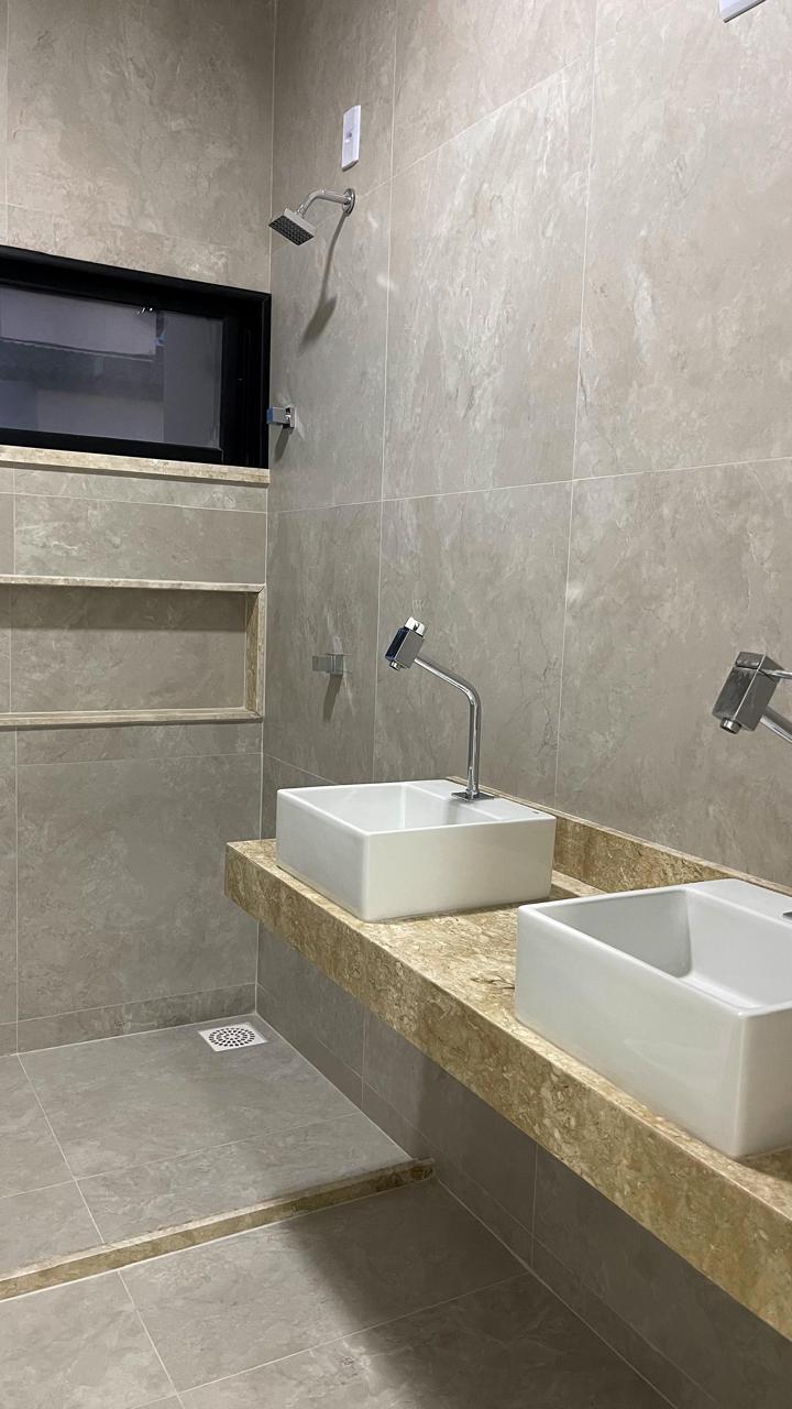 Imagem Casa com 4 Quartos à Venda, 135 m² em Guaribas  - EUSEBIO