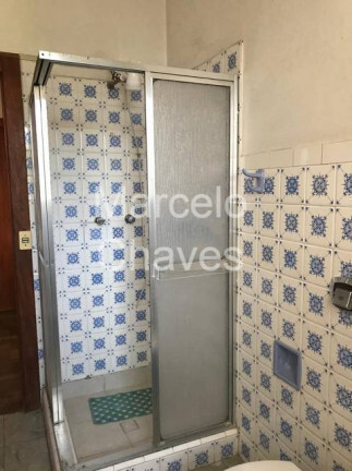 Imagem Casa com 3 Quartos à Venda, 250 m² em Petrópolis - Porto Alegre