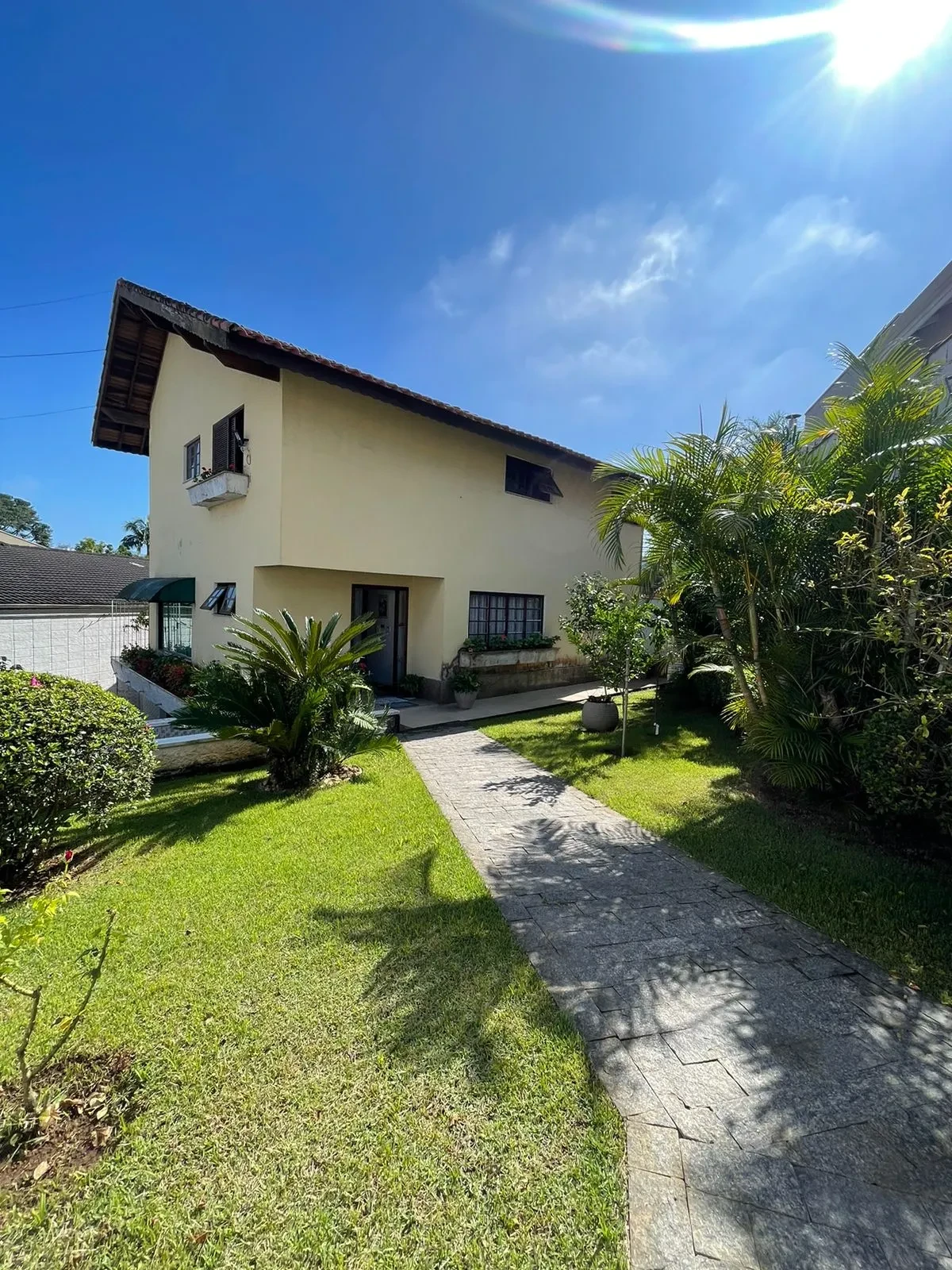 Imagem Sobrado com 3 Quartos à Venda, 386 m² em Vila Oliveira - Mogi das Cruzes