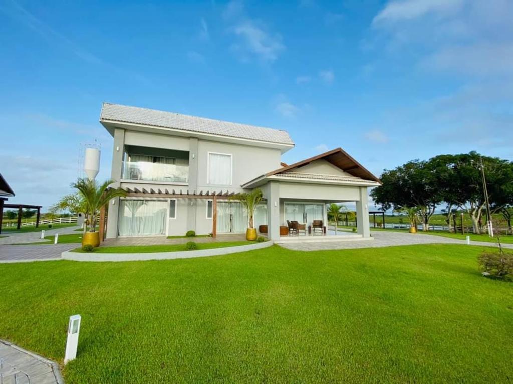 Chácara com 10 Quartos à Venda, 312 m²em Centro - Imperatriz
