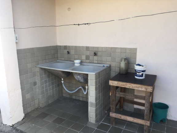 Imagem Casa com 3 Quartos para Alugar, 1 m² em COHAB Anil I - São Luís