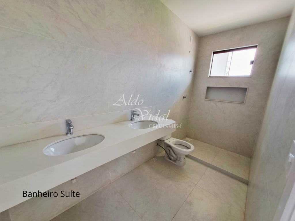 Imagem Casa com 3 Quartos à Venda, 135 m²em Colina de Laranjeiras - Serra