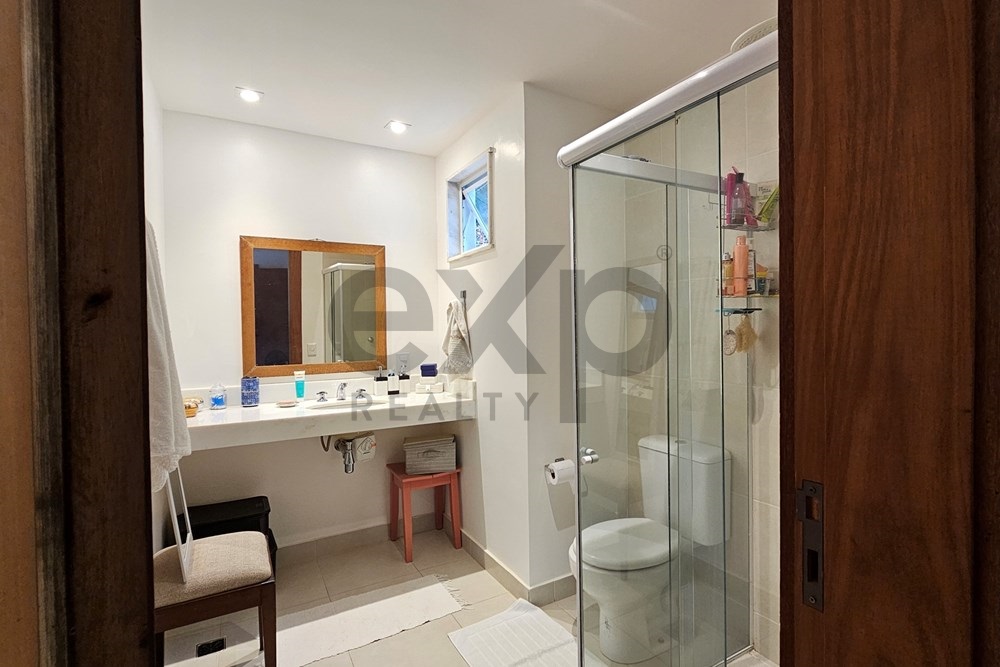 Foto do imóvel: Casa de Condomínio com 5 Quartos à Venda, 608 m² em Itaipava - Petrópolis