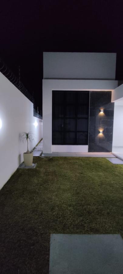 Imagem Casa de Condomínio com 3 Quartos à Venda, 250 m²em Nova Vitória - Santarém