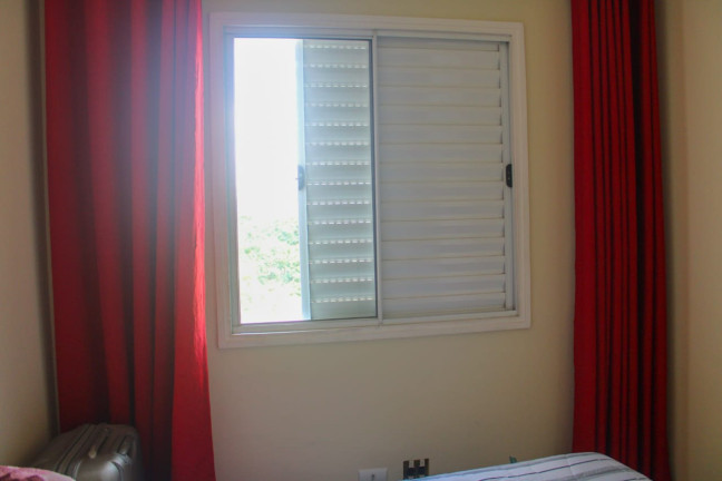 Imagem Apartamento com 2 Quartos à Venda ou Locação, 47 m²em Parque Marabá - Taboão da Serra