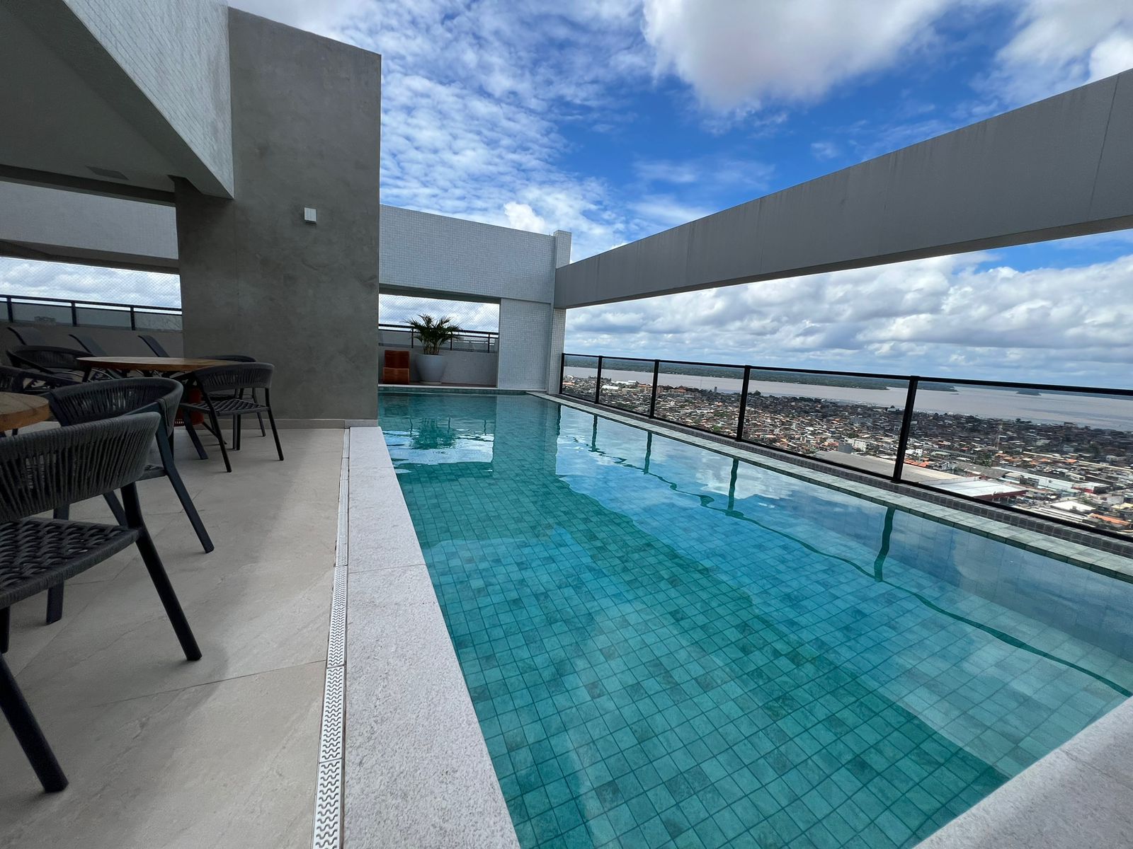 Imagem Apartamento com 3 Quartos à Venda, 85 m²em Batista Campos - Belém