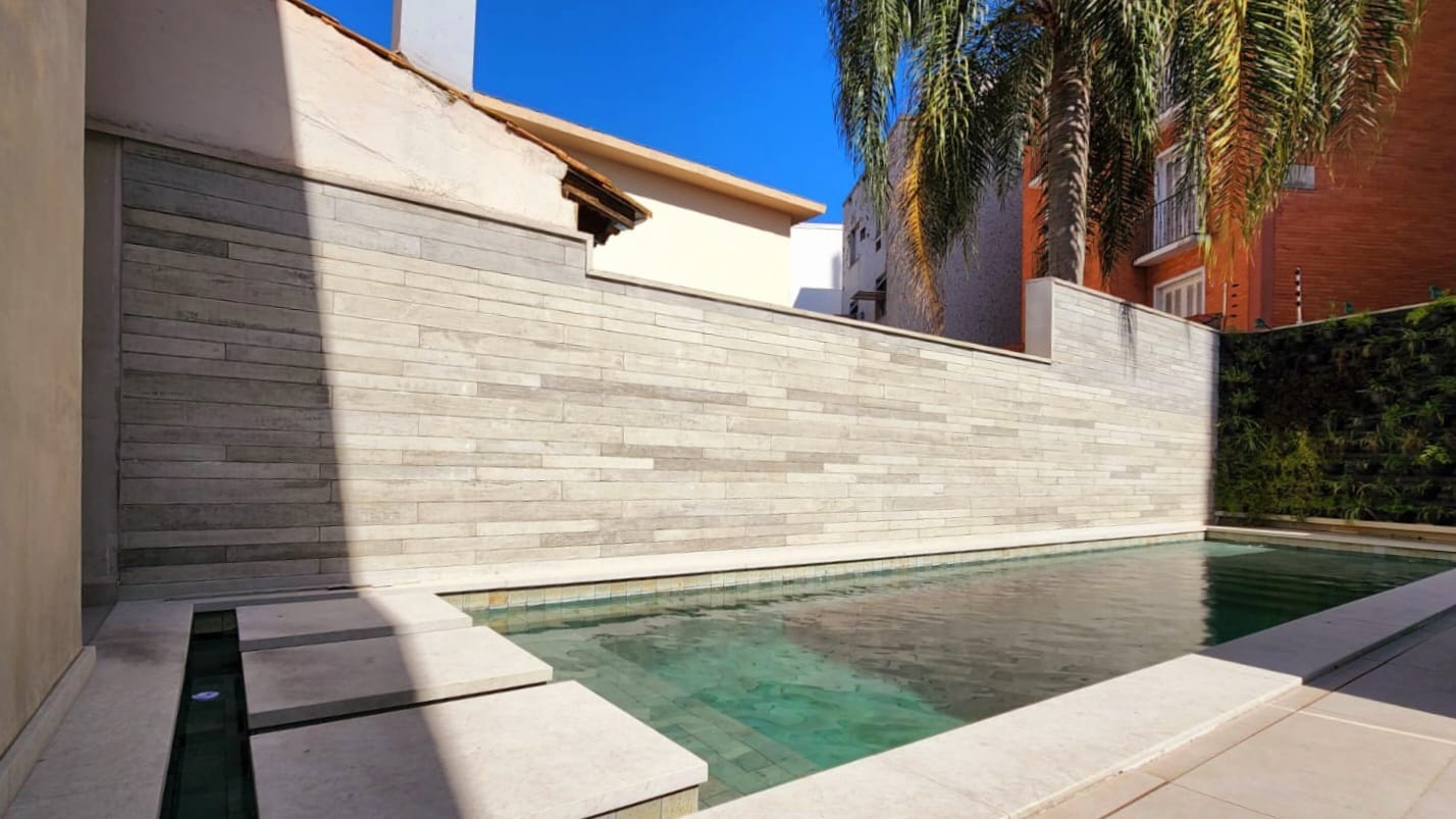 Casa com 4 Quartos à Venda, 370 m²em Ponta da Praia - Santos