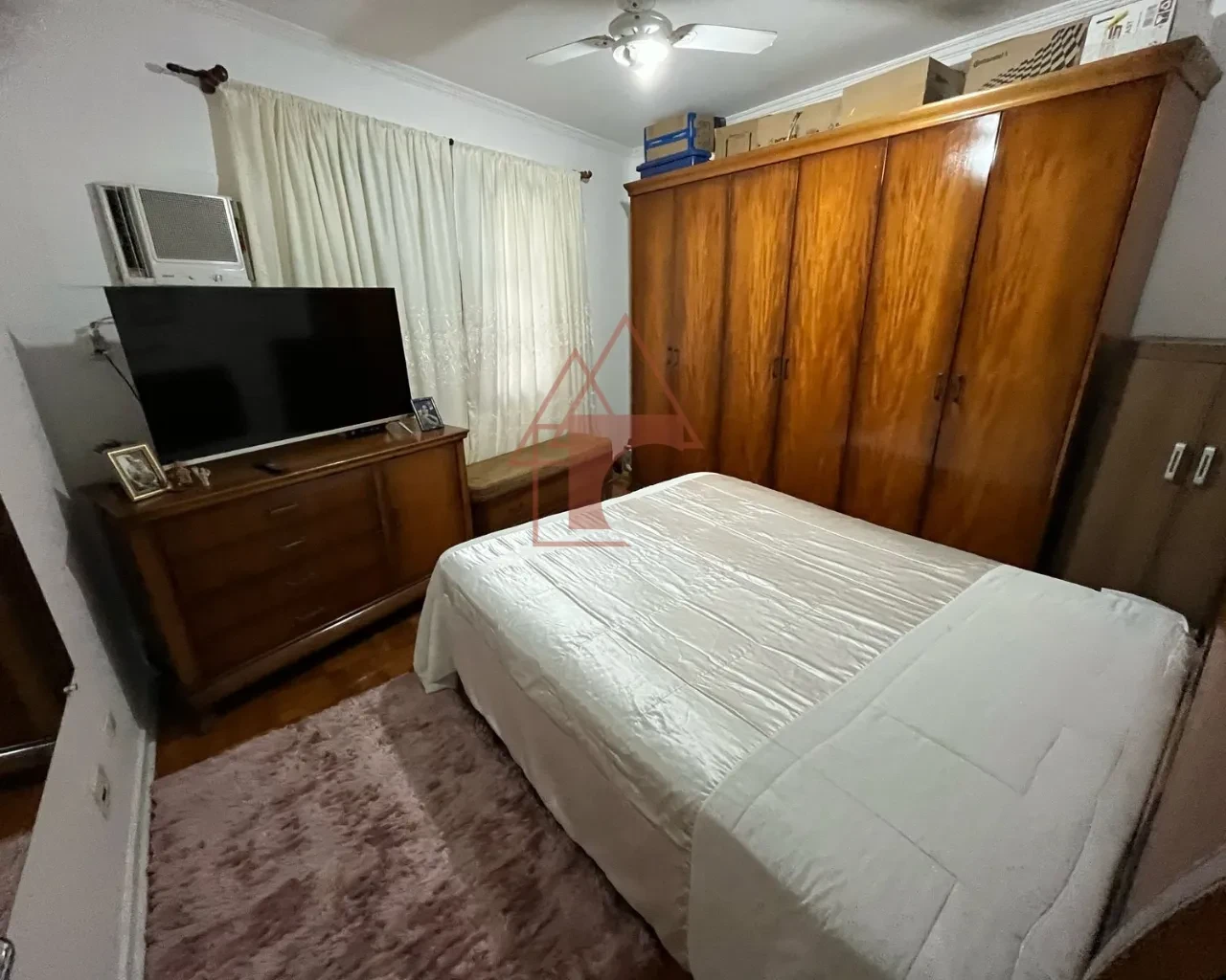 Imagem Apartamento com 2 Quartos à Venda, 69 m² em Encruzilhada - Santos