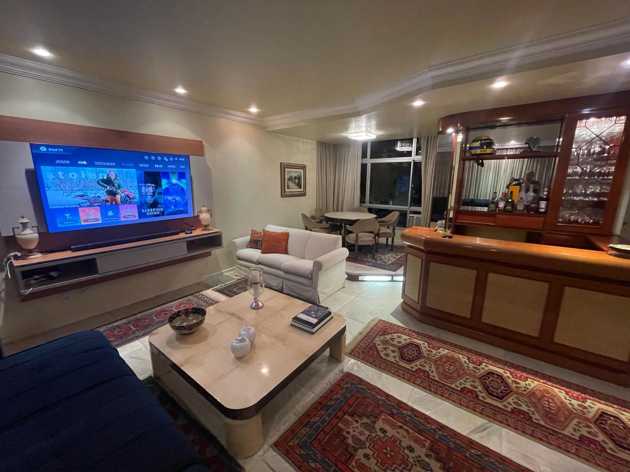 Imagem Apartamento com 4 Quartos à Venda, 224 m²em Centro - Florianópolis