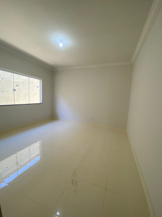 Imagem Casa com 3 Quartos à Venda, 10 m² em Vale dos Pinheiros - São Lourenço