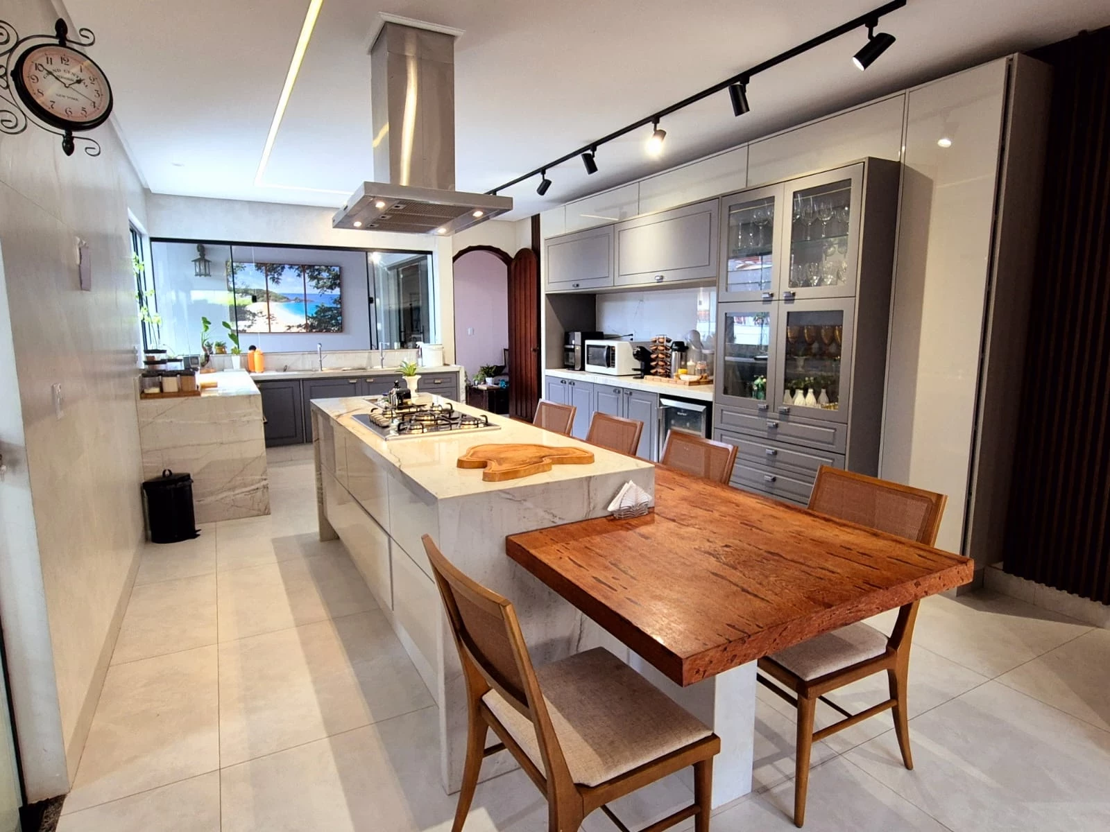 Imagem Casa de Condomínio com 6 Quartos à Venda, 6.000 m² em Marco - Belém