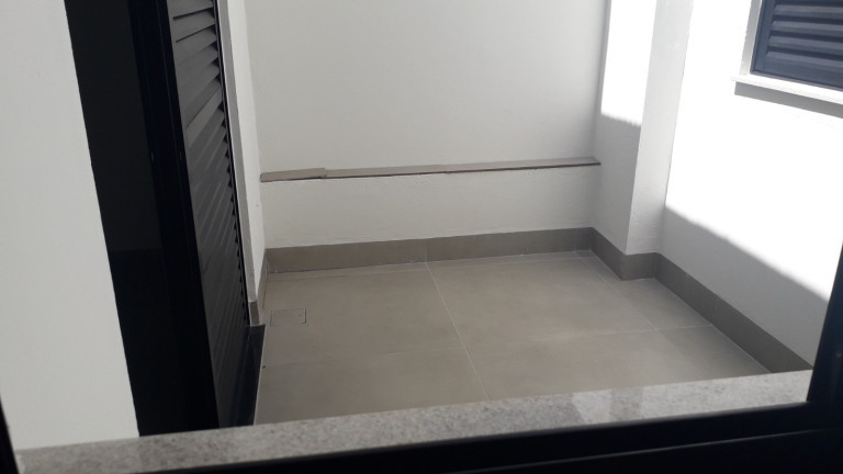 Imagem Casa com 3 Quartos à Venda,  em Aclimação - Uberlândia