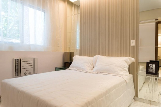 Imagem Apartamento com 2 Quartos à Venda,  em Candeias - Jaboatão dos Guararapes