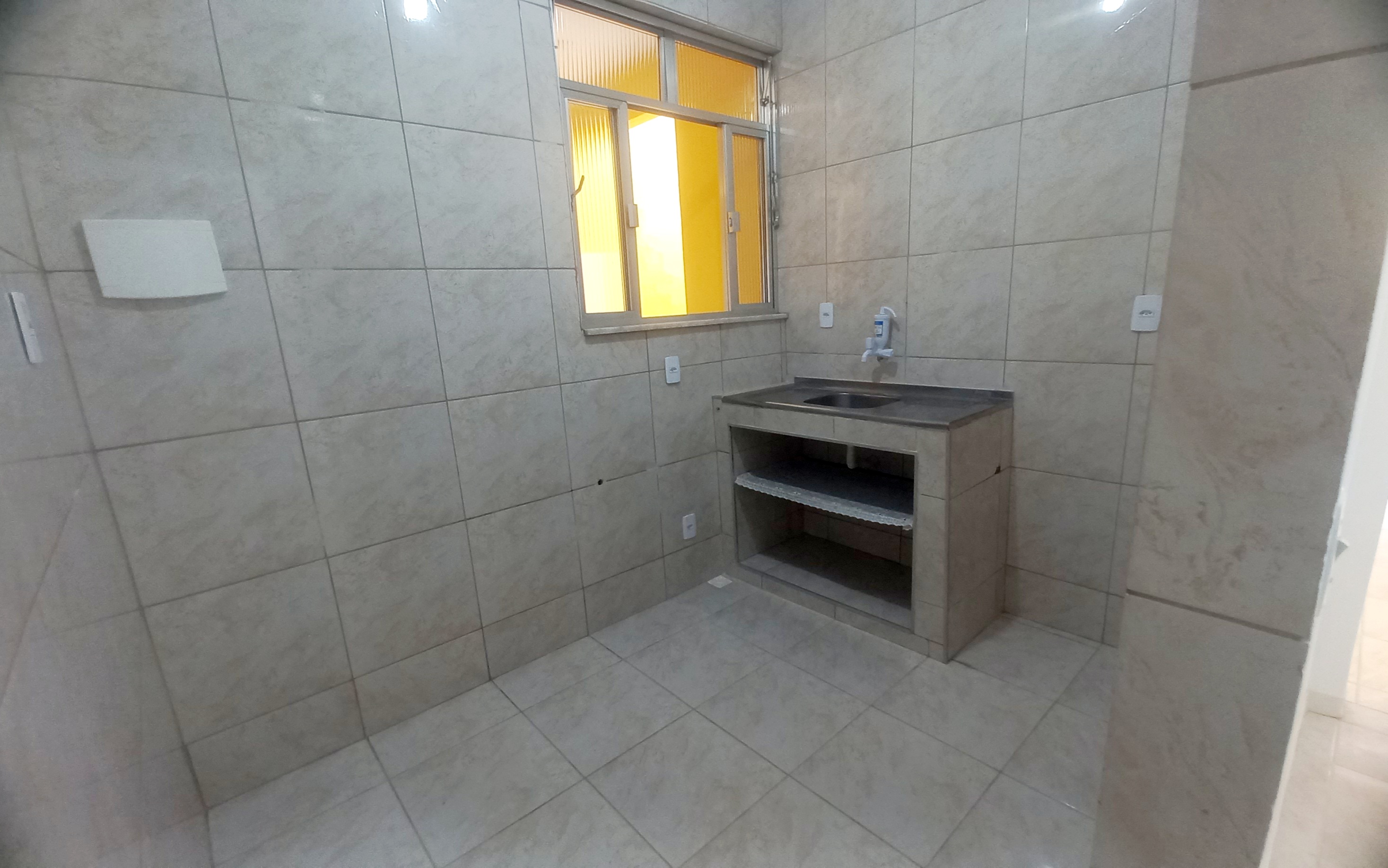 Imagem Casa de Vila com 1 Quarto para Alugar, 60 m² em Curicica - Rio de Janeiro
