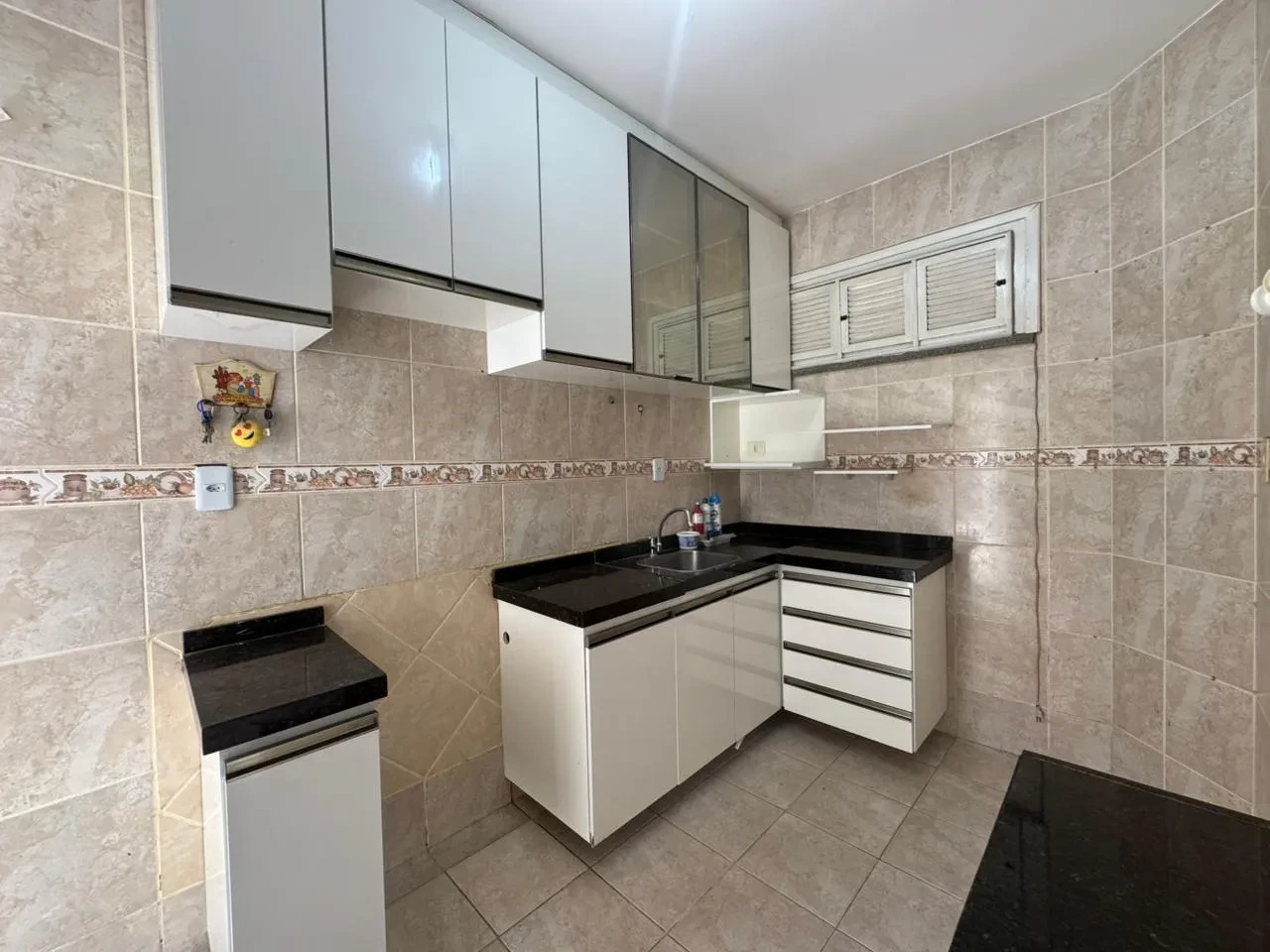 Imagem Casa de Condomínio com 3 Quartos à Venda, 140 m² em Engenheiro Luciano Cavalcante - Fortaleza