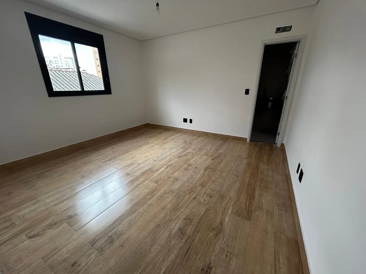 Imagem Casa com 3 Quartos à Venda, 330 m² em Aparecida - Santos