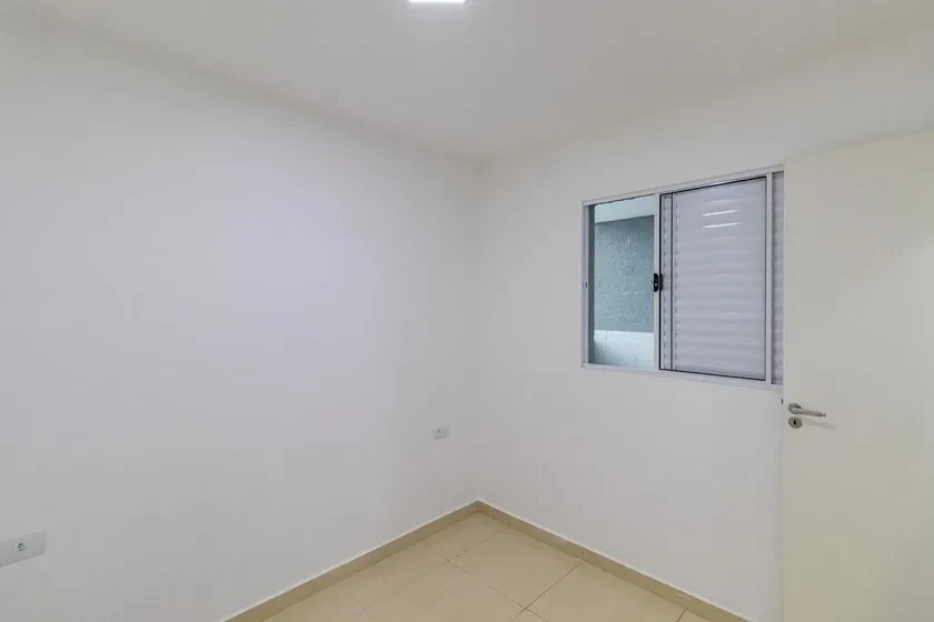 Imagem Apartamento com 2 Quartos para Alugar, 40 m² em Jardim Triana - São Paulo