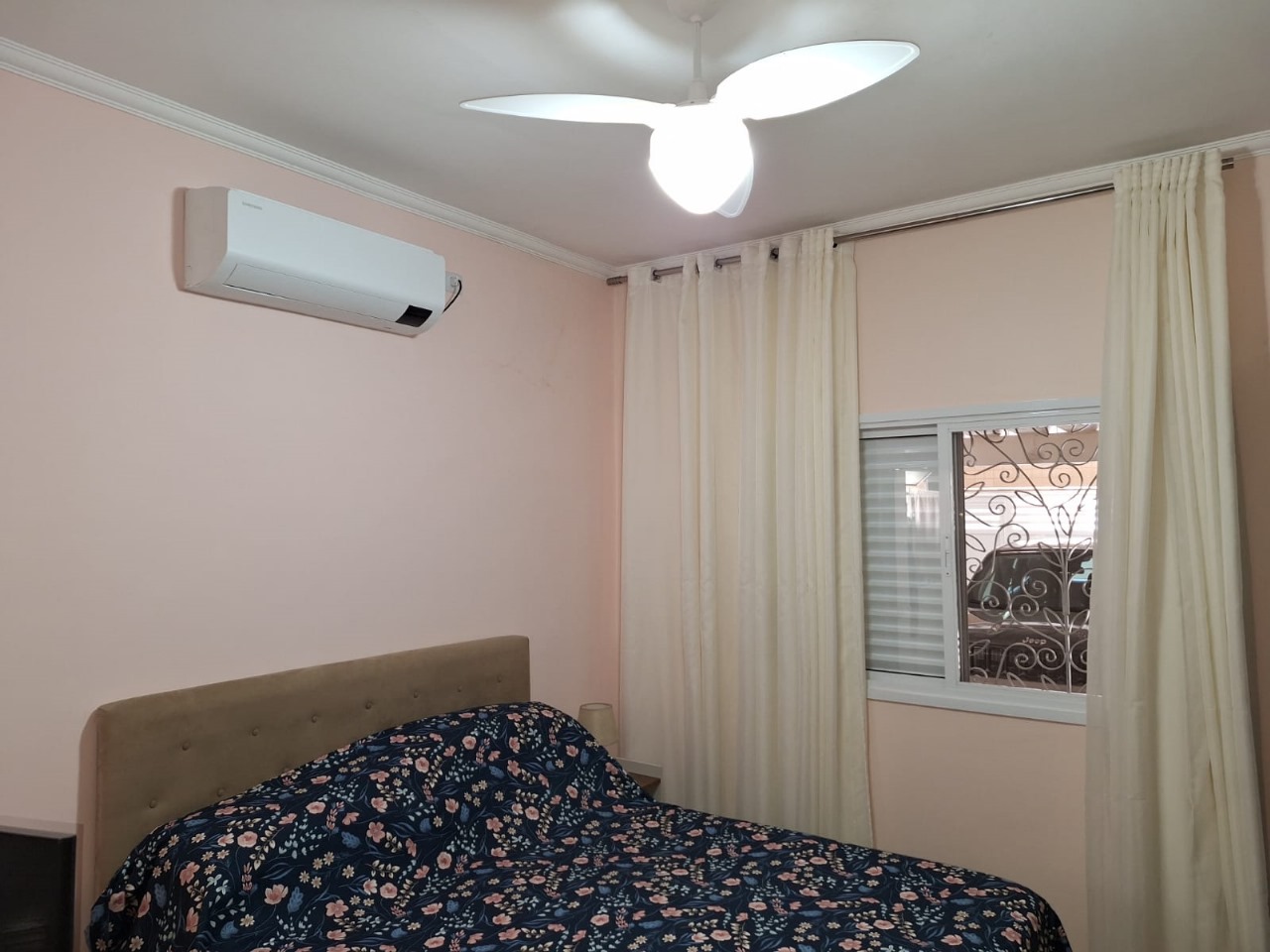 Foto do imóvel: Casa com 3 Quartos à Venda, 125 m² em Aviação - Praia Grande