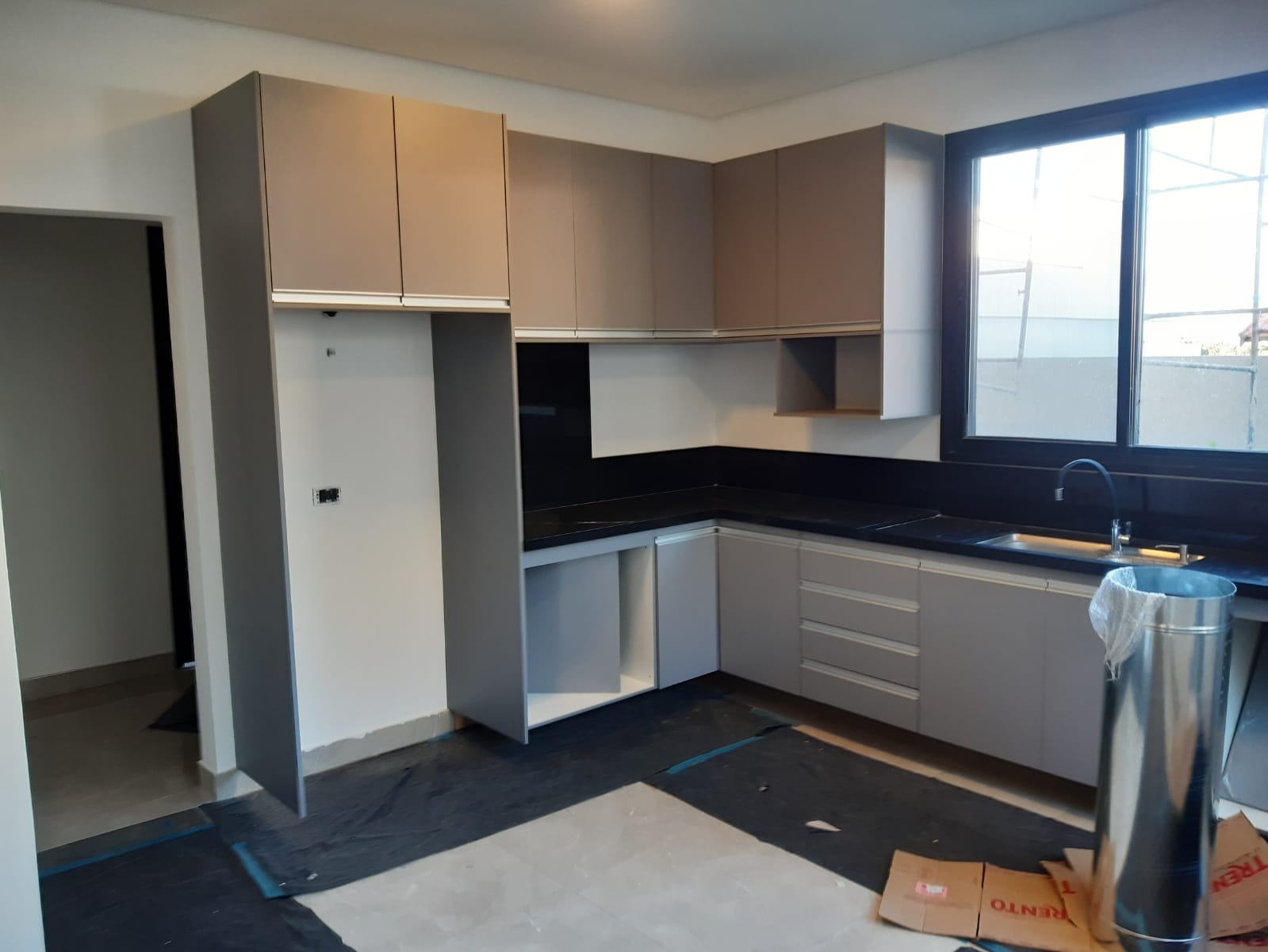Imagem Casa de Condomínio com 4 Quartos à Venda, 200 m²em Alphaville - Santana de Parnaíba