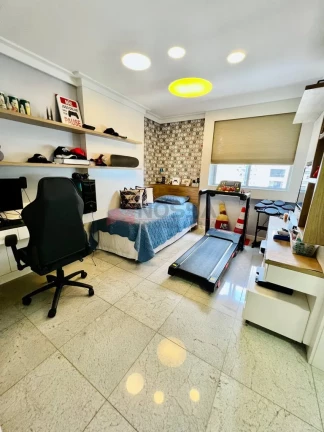 Apartamento com 4 Quartos à Venda, 265 m² em Mata da Praia - Vitória