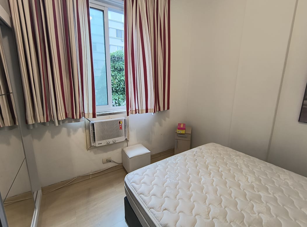 Imagem Apartamento com 2 Quartos à Venda, 65 m²em Leblon - Rio de Janeiro
