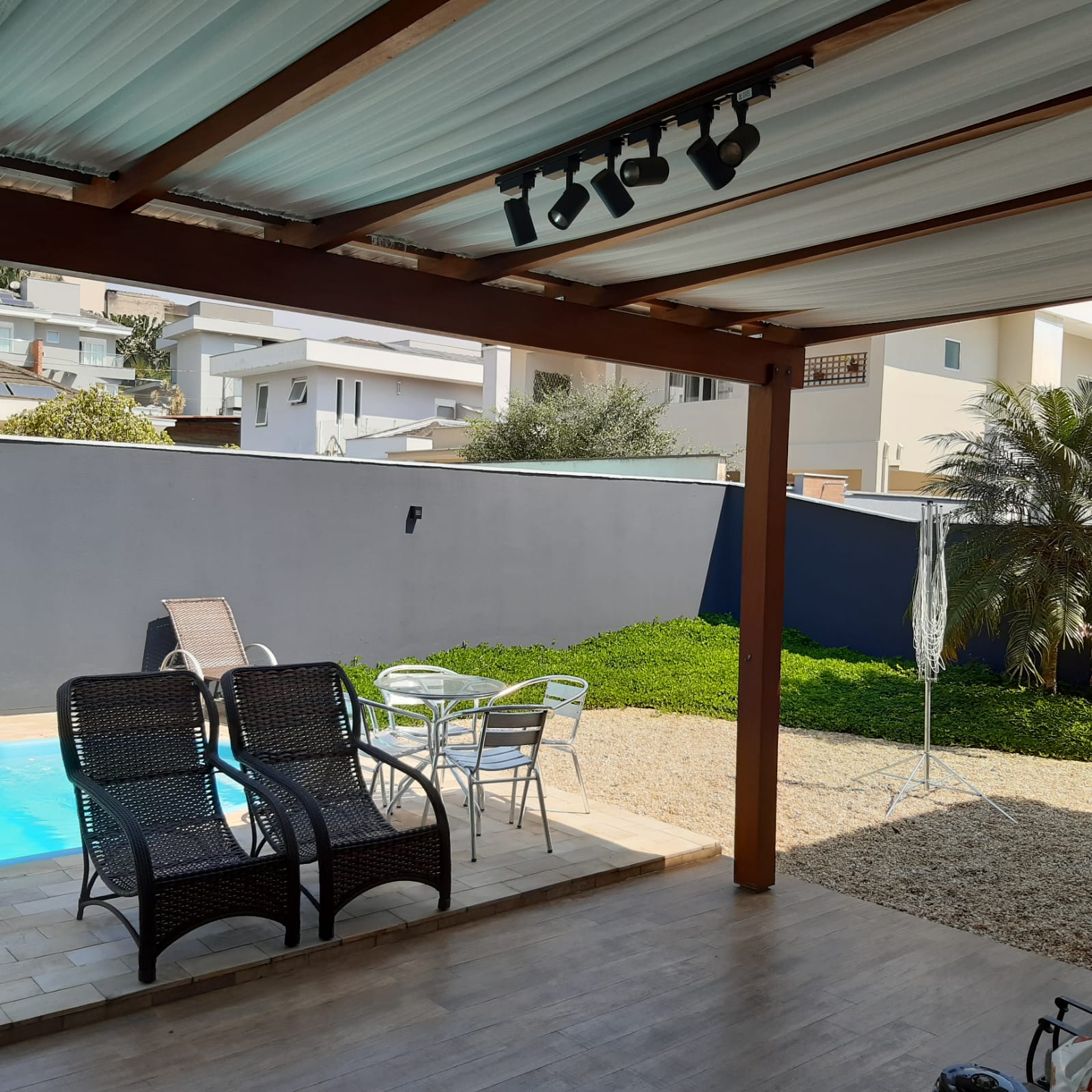 Foto do imóvel: Sobrado à Venda, 300 m² em Floresta - Joinville