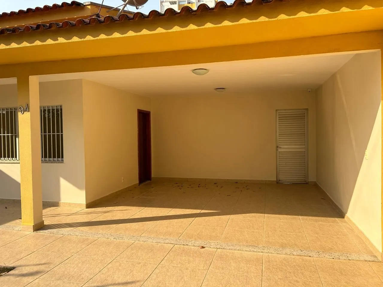 Imagem Casa com 3 Quartos para Alugar, 200 m² em Goiabeira - Cuiabá