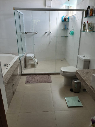 Imagem Casa com 4 Quartos à Venda,  em Barra do Jucu - Vila Velha