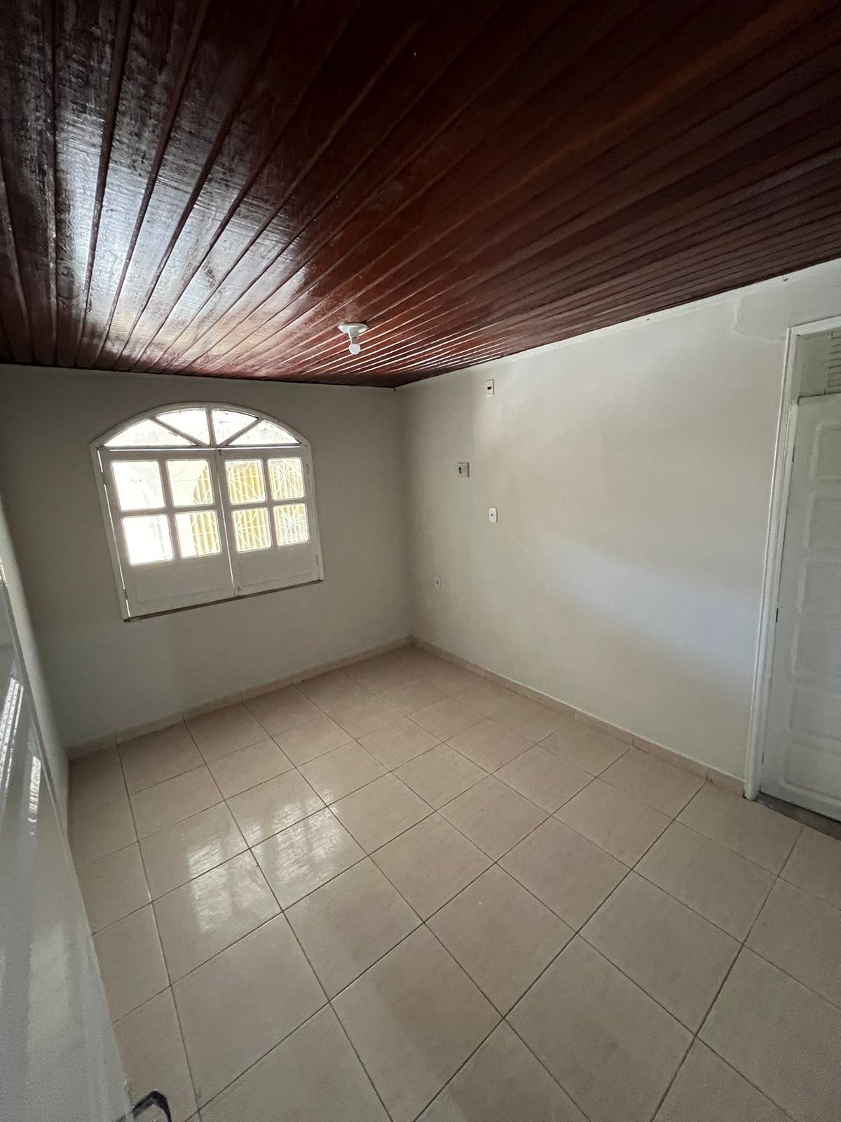 Imagem Casa com 3 Quartos para Alugar ou Temporada, 150 m²em Santíssimo - Santarém