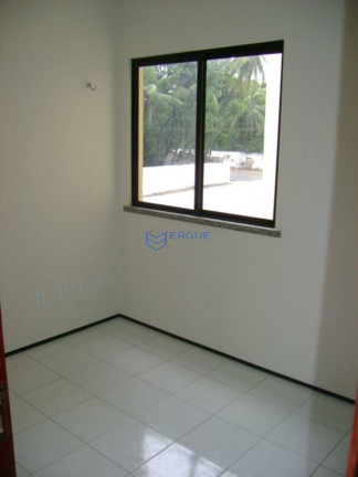 Apartamento com 3 Quartos à Venda, 76 m² em Itaperi - Fortaleza