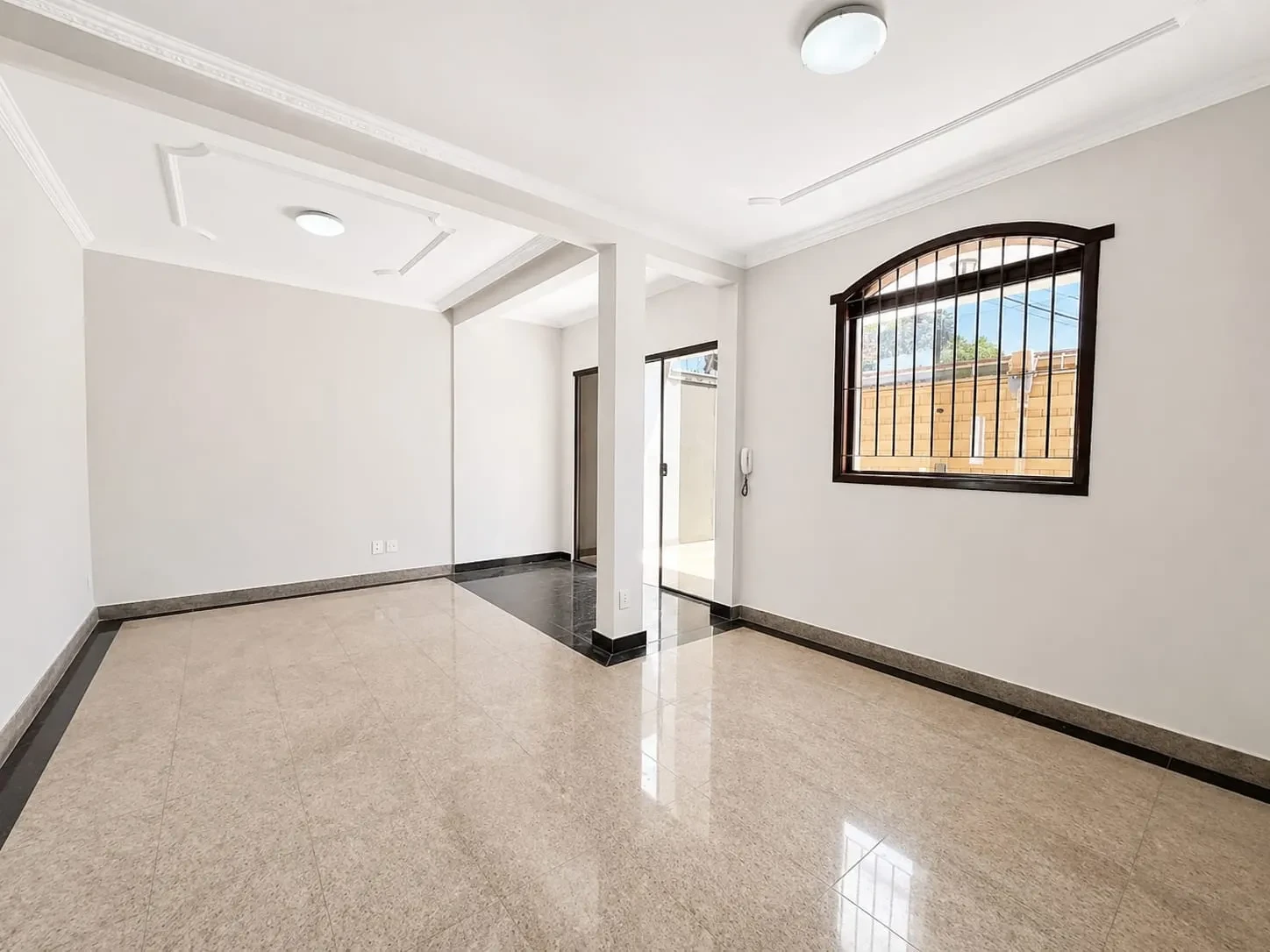 Imagem Casa com 3 Quartos à Venda, 116 m² em Santa Amélia - Belo Horizonte