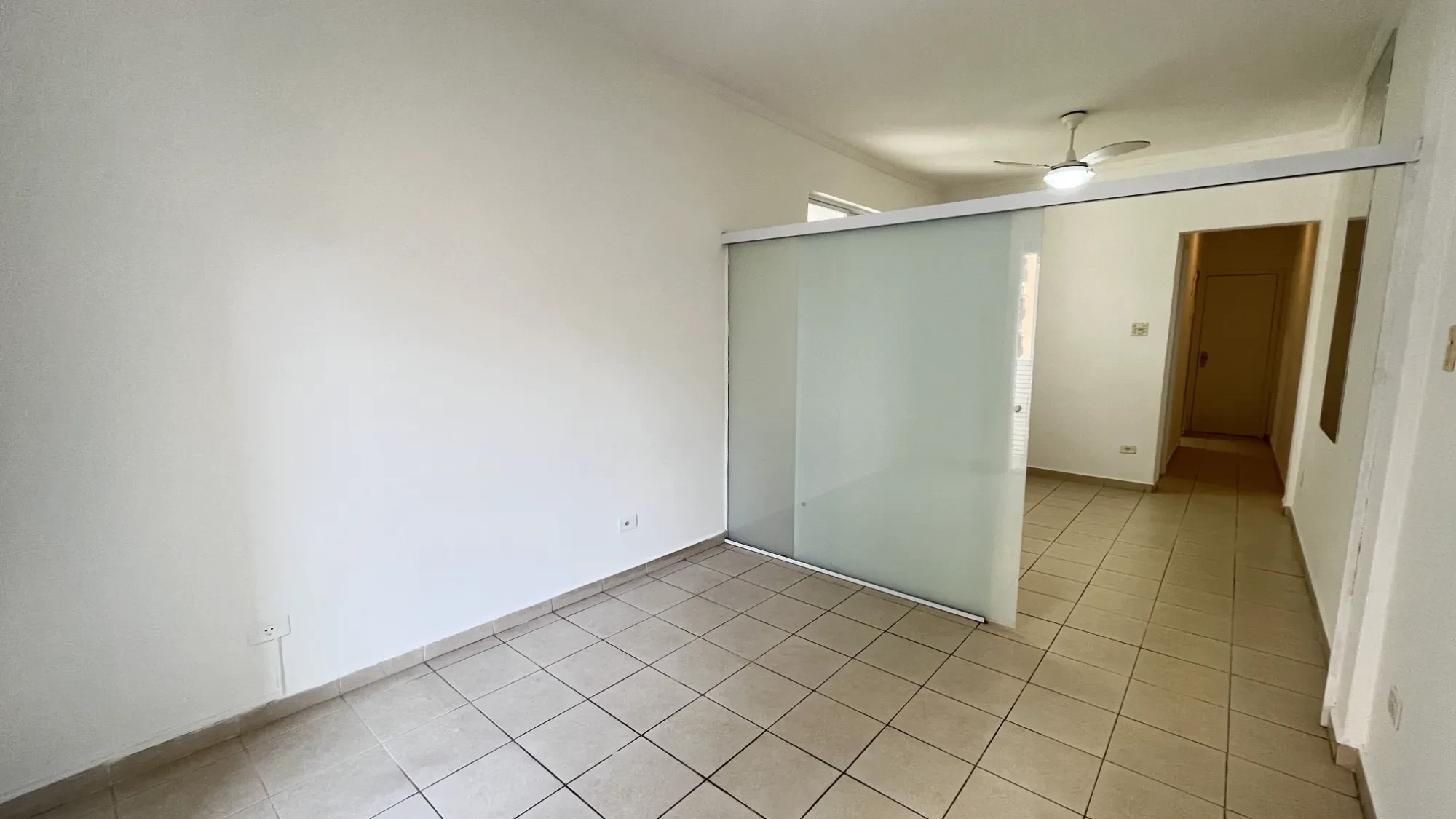Imagem Apartamento com 1 Quarto à Venda ou Locação, 48 m² em Gonzaga - Santos