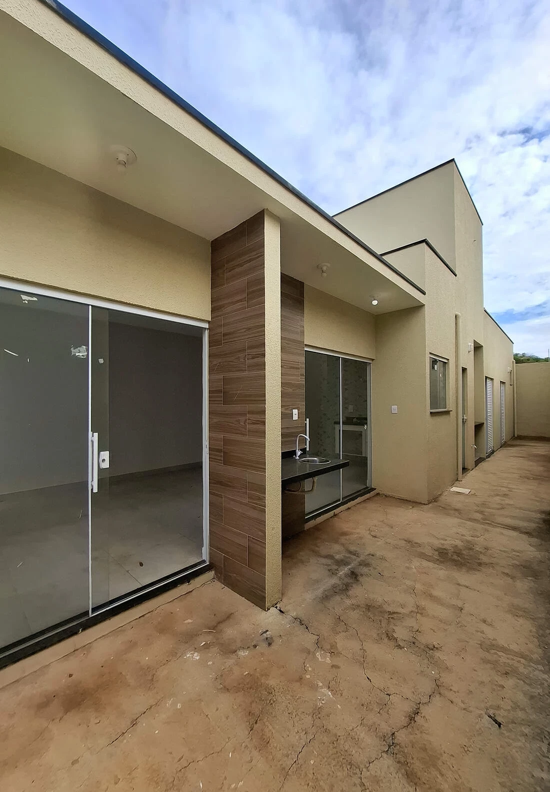 Imagem Casa com 2 Quartos à Venda, 71 m² em Residencial do Bosque - Mogi Mirim