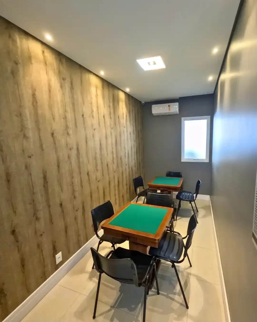 Imagem Apartamento com 2 Quartos para Alugar, 74 m² em Jardim Coelho Neto - Guaratinguetá