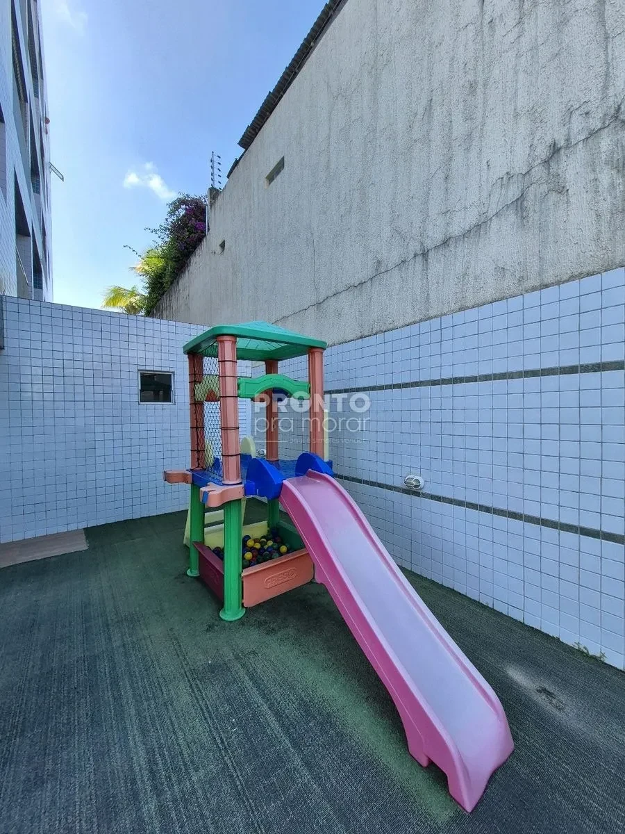 Imagem Apartamento com 2 Quartos à Venda, 57 m² em Candeias - Jaboatão dos Guararapes