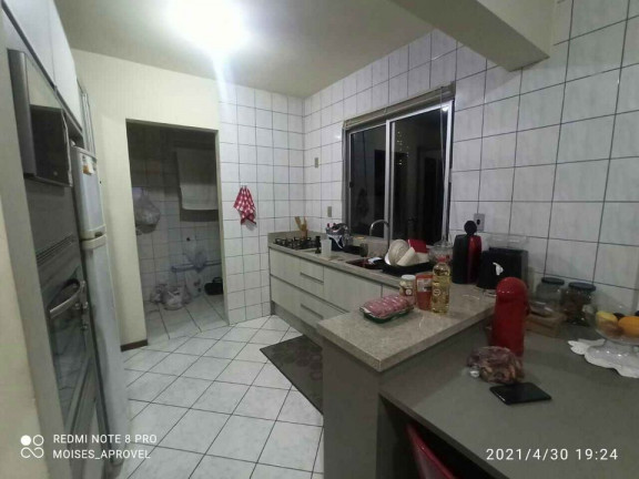 Imagem Apartamento com 2 Quartos à Venda, 67 m² em Centro - Criciúma