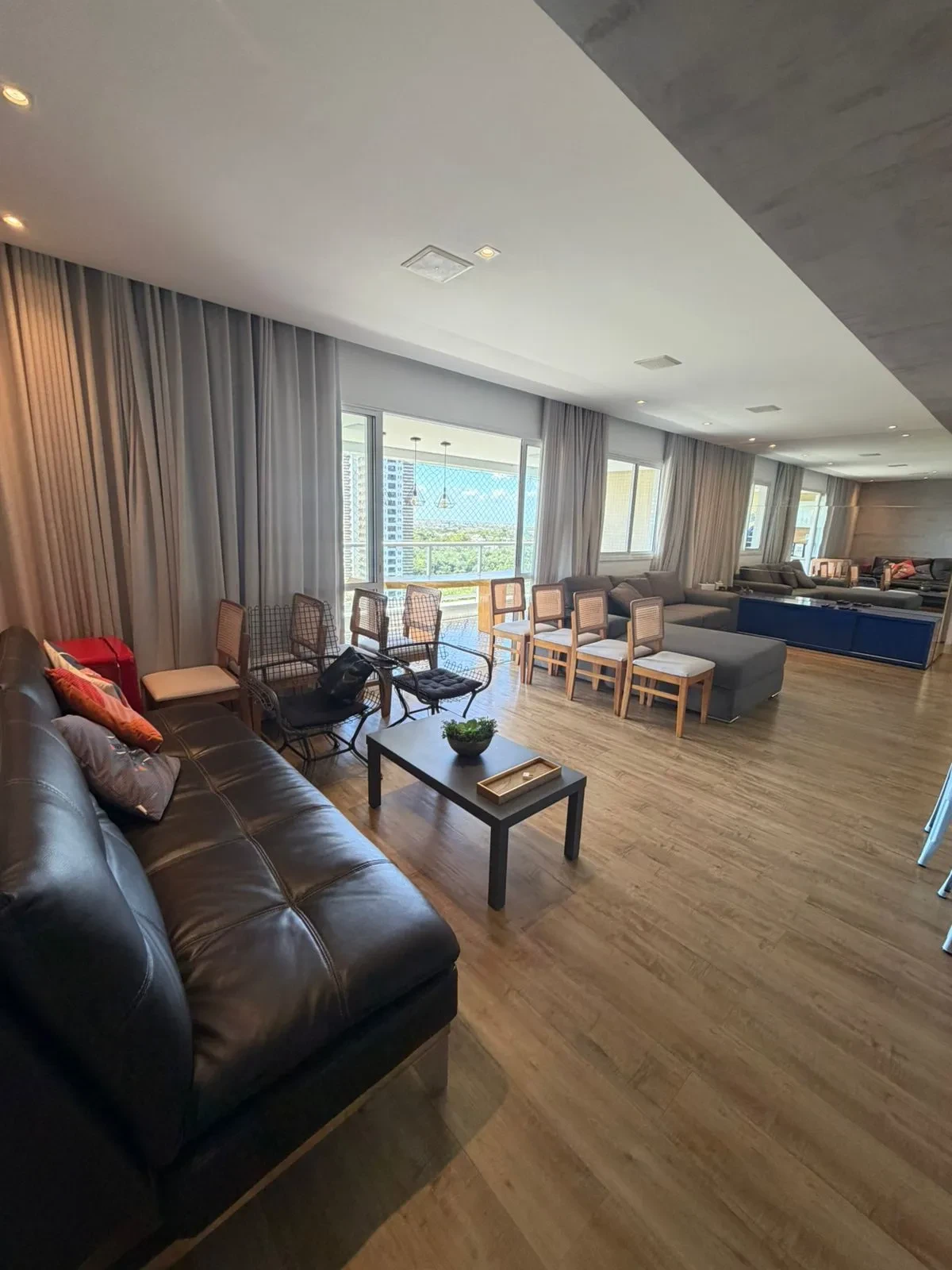 Imagem Apartamento com 2 Quartos à Venda, 110 m² em Patamares - Salvador