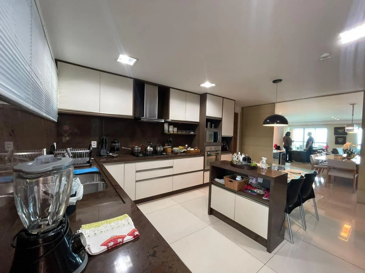 Imagem Apartamento com 3 Quartos à Venda, 250 m²em Areia Preta - Natal