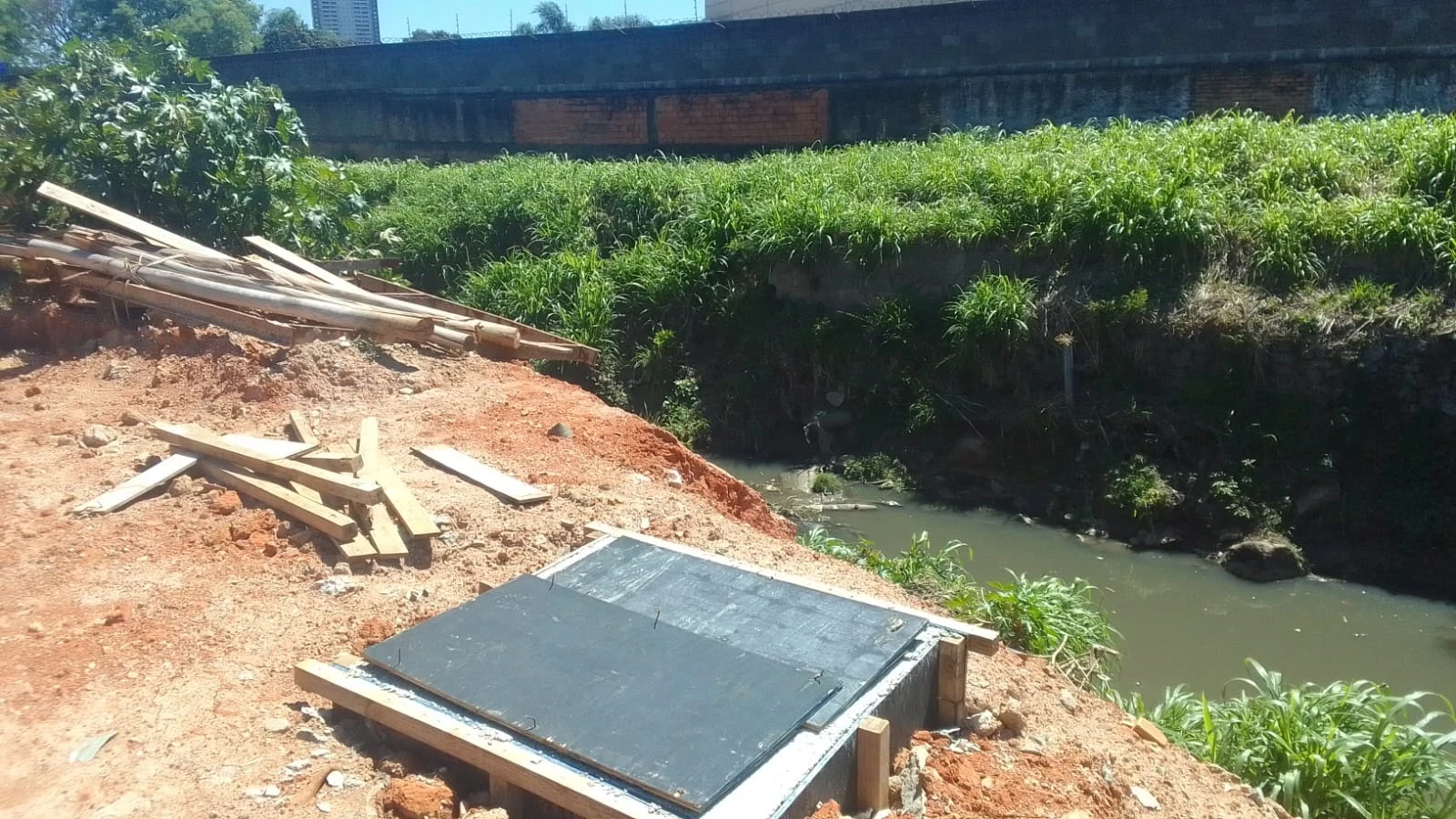 Foto do imóvel: Terreno à Venda, 1900 m² em Vila Jaguara - São Paulo