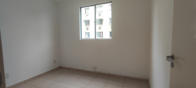 Imagem Apartamento com 2 Quartos à Venda,  em Taquara - Rio de Janeiro