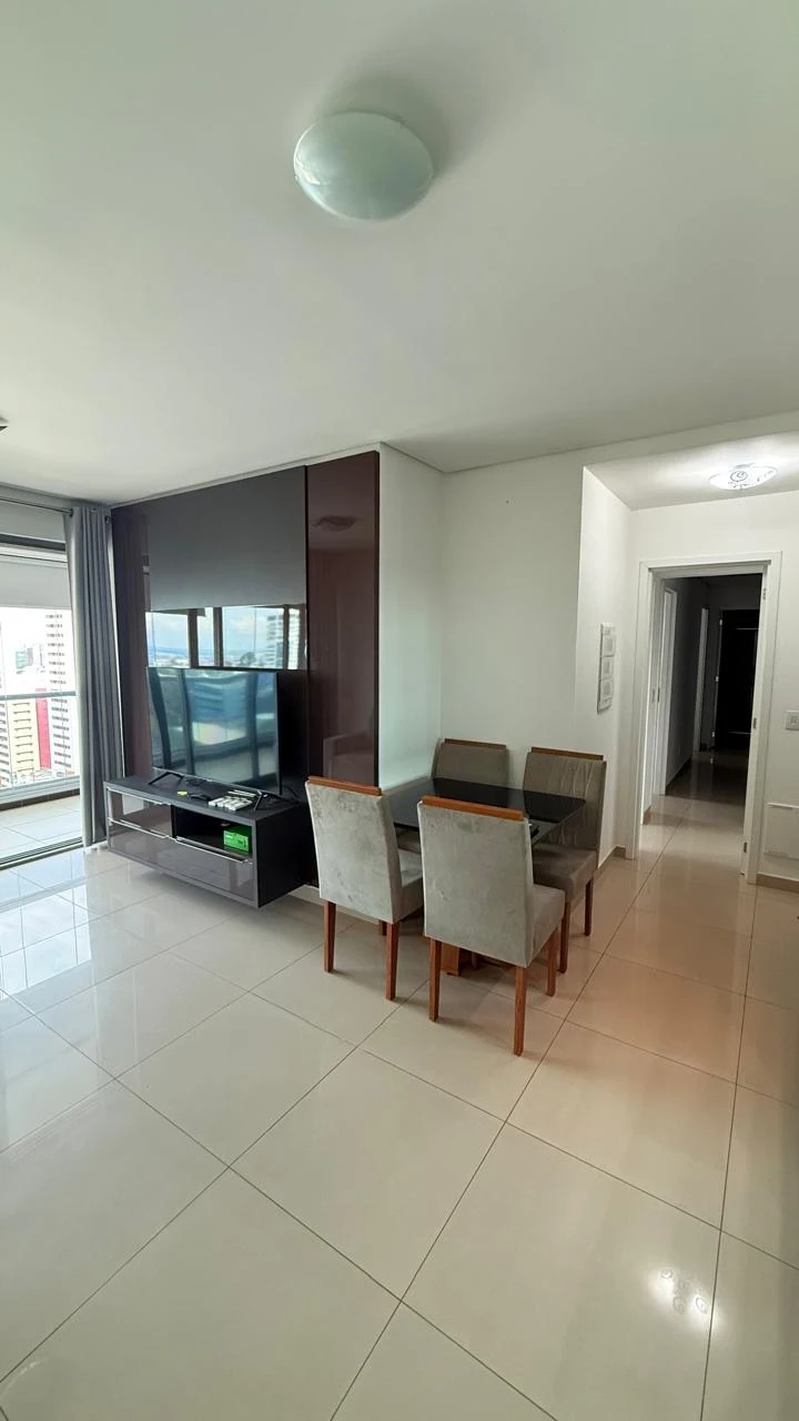 Imagem Apartamento com 3 Quartos para Alugar, 192 m² em Adrianópolis - Manaus